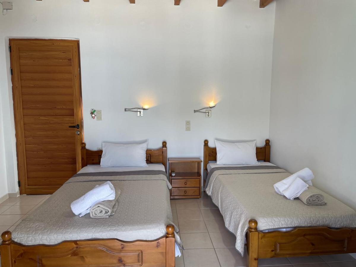 Xenia Hotel Sfakia Buitenkant foto